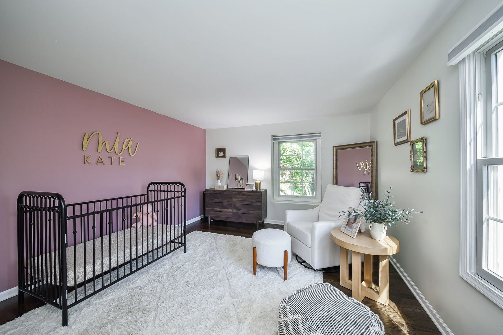 1112 CANDLENUT Drive, Naperville, IL 60540