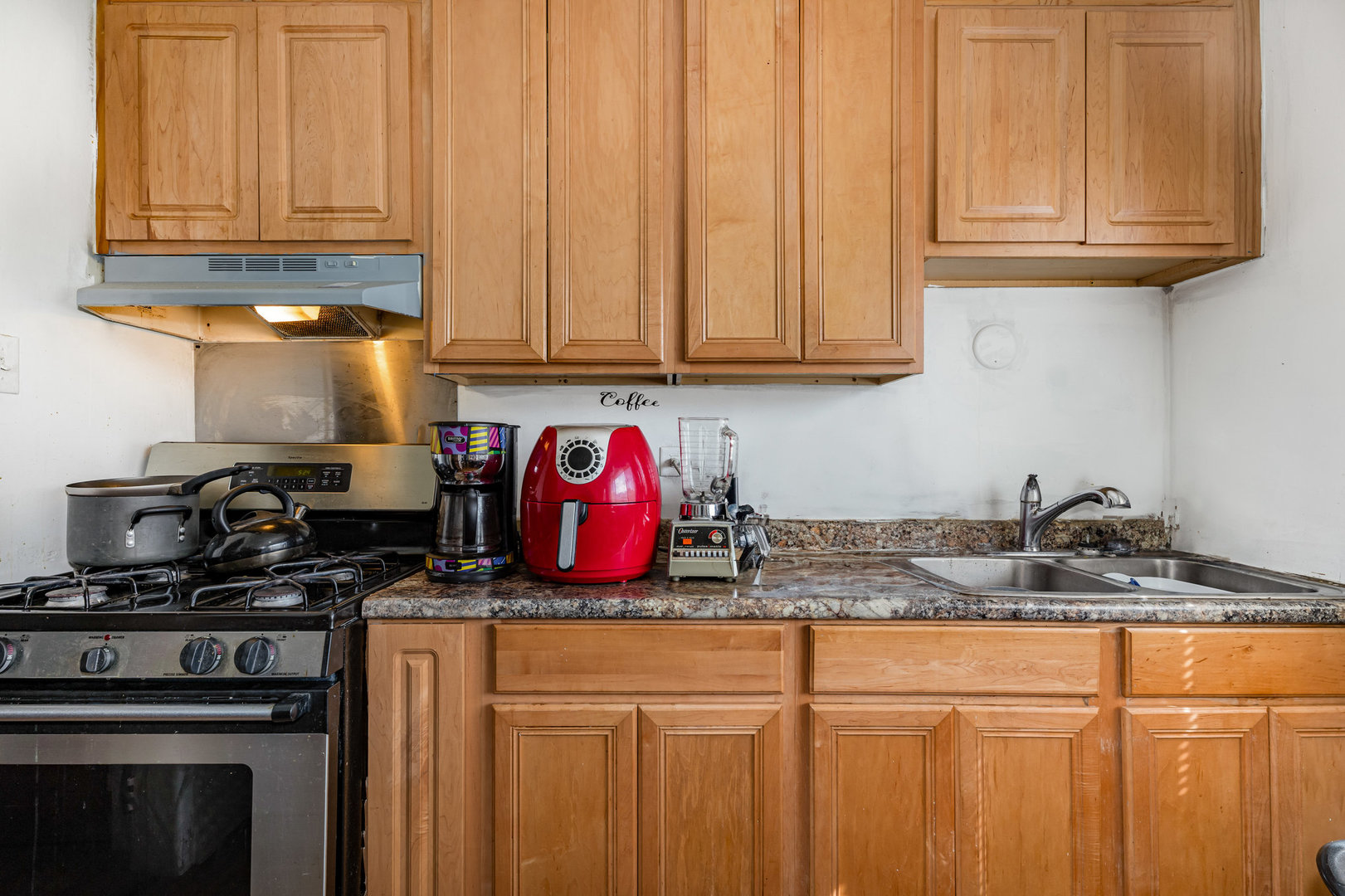 1433 Burnham Avenue, Calumet City, IL 60409