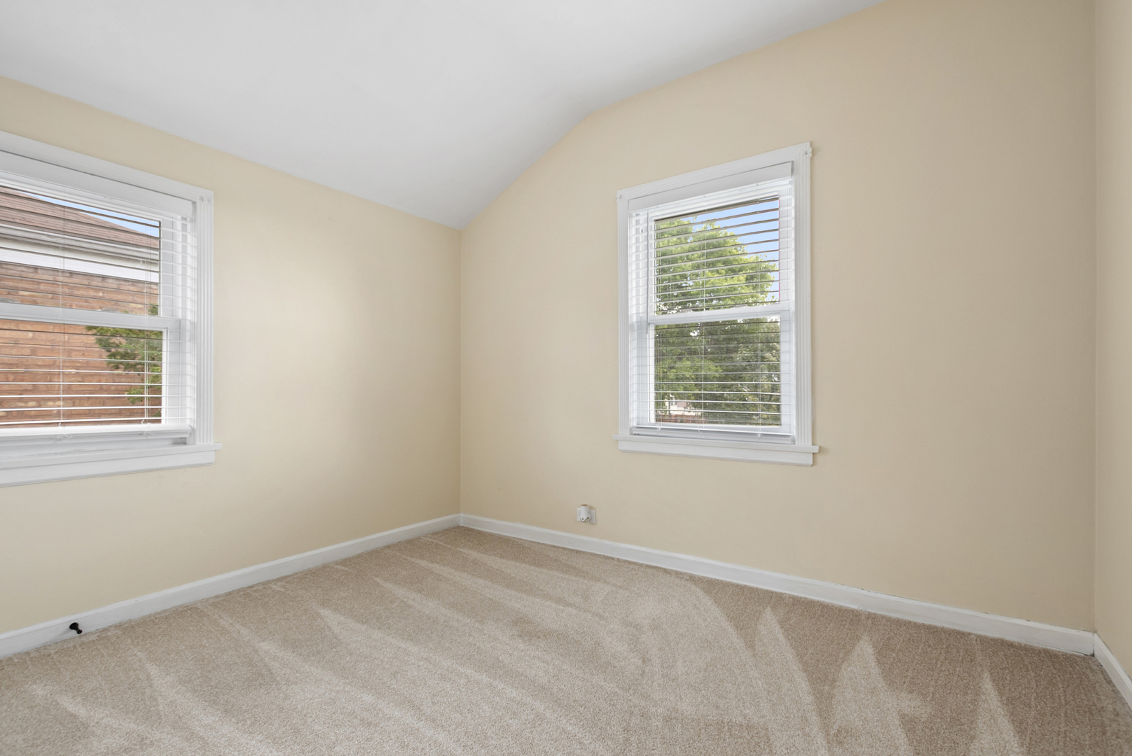 1540 N 21st Avenue, Melrose Park, IL 60160