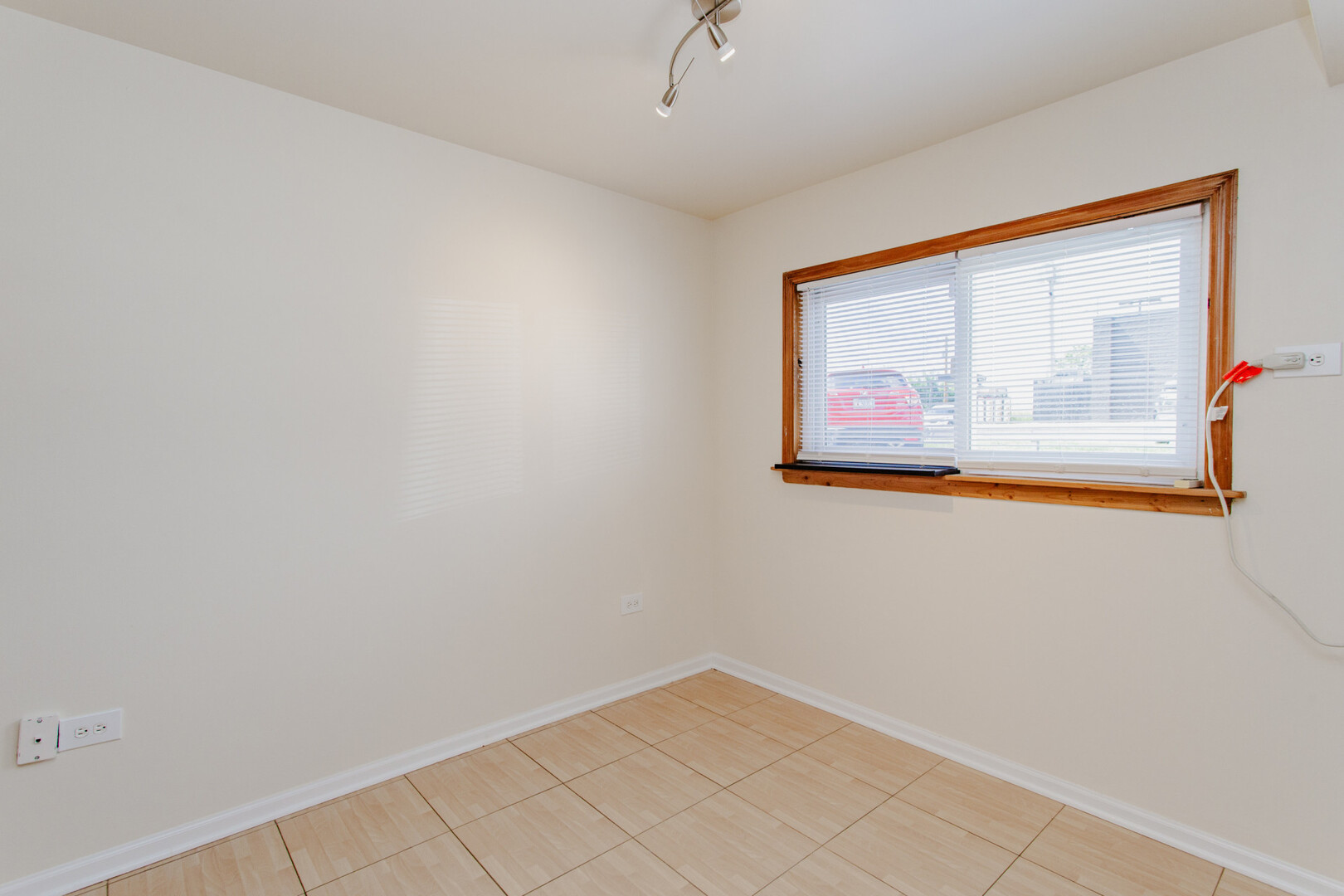 9307 Irving Park Road #12, Schiller Park, IL 60176