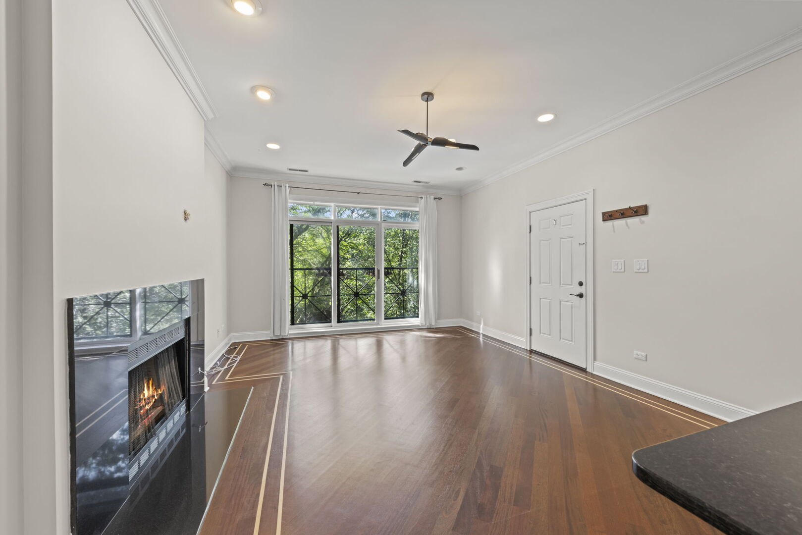 1924 W DIVERSEY Parkway #3E, Chicago, IL 60614