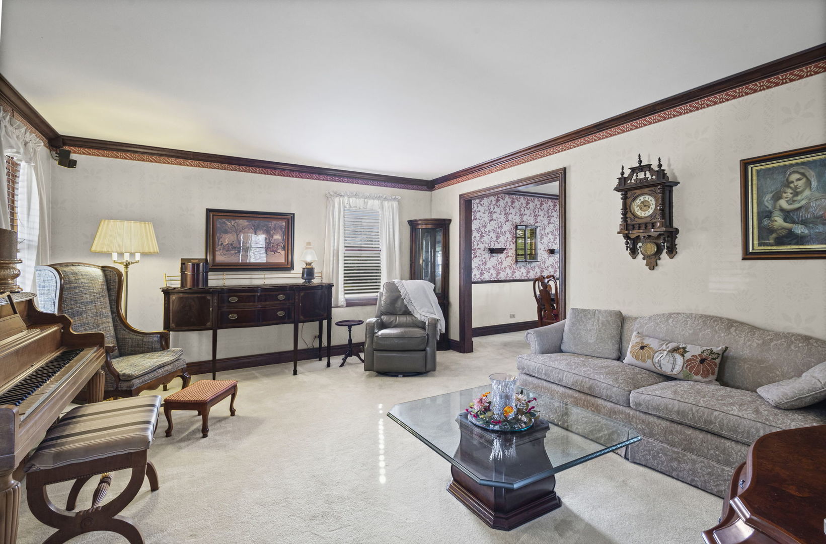 3666 Whispering Trails Drive, Hoffman Estates, IL 60192