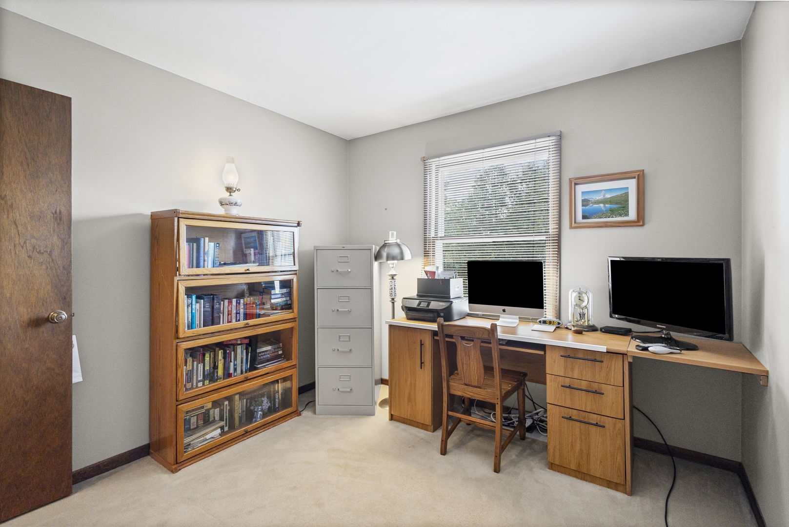 3666 Whispering Trails Drive, Hoffman Estates, IL 60192