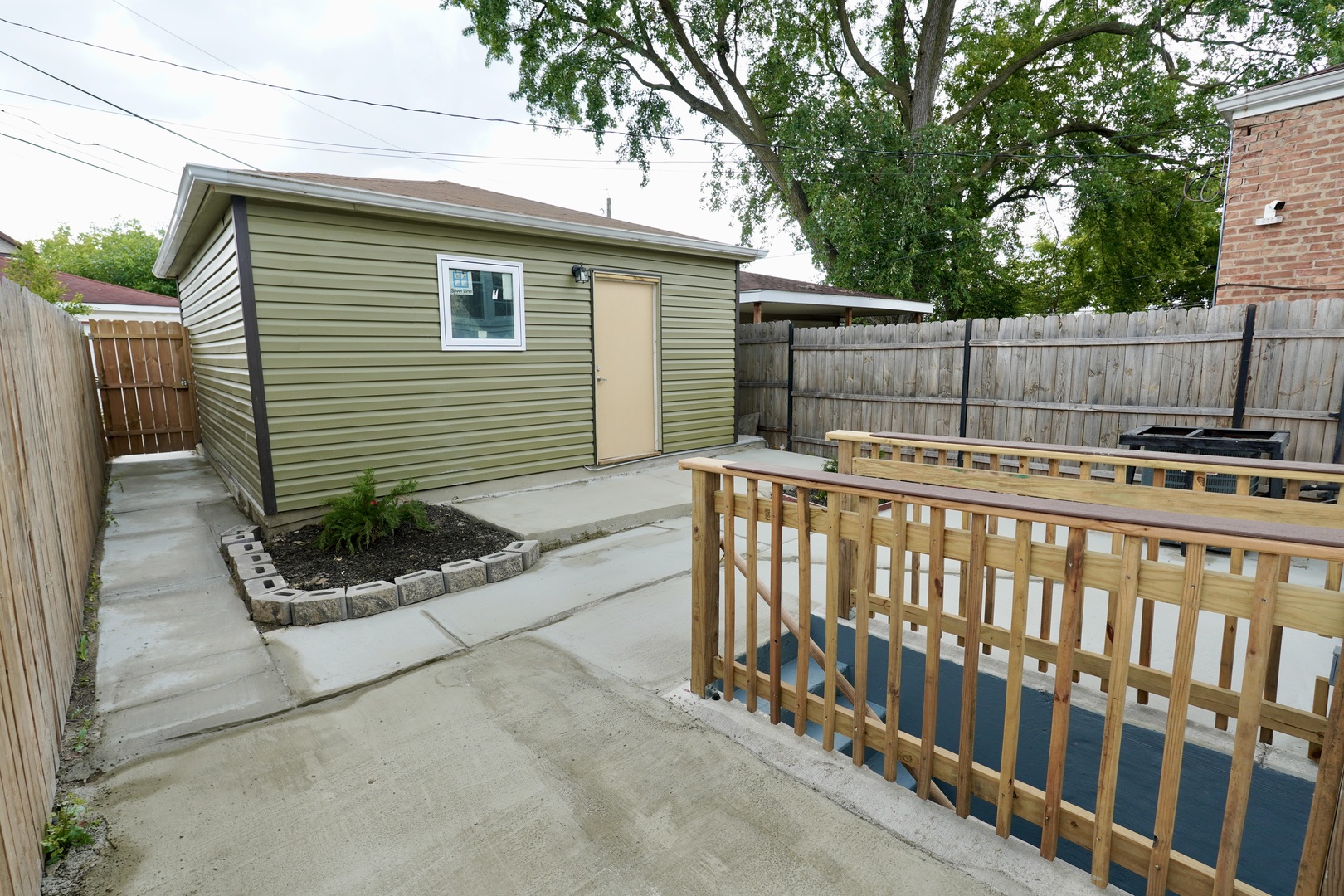 8734 S Honore Street, Chicago, IL 60620