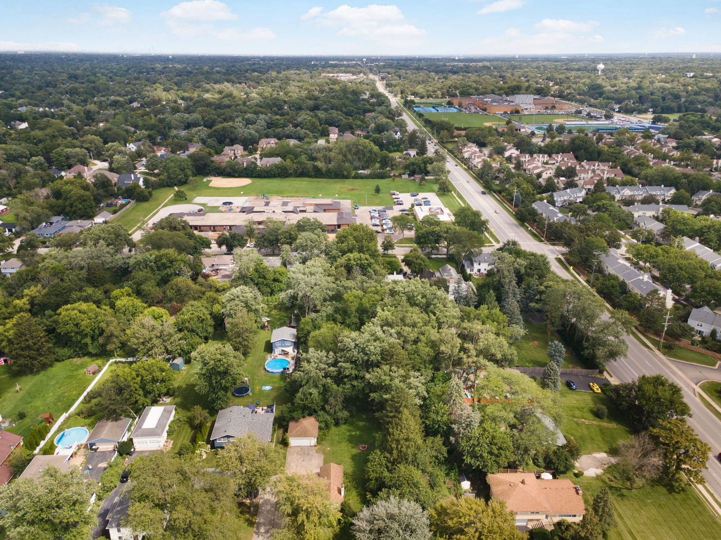 6295 Woodward Avenue, Downers Grove, IL 60516