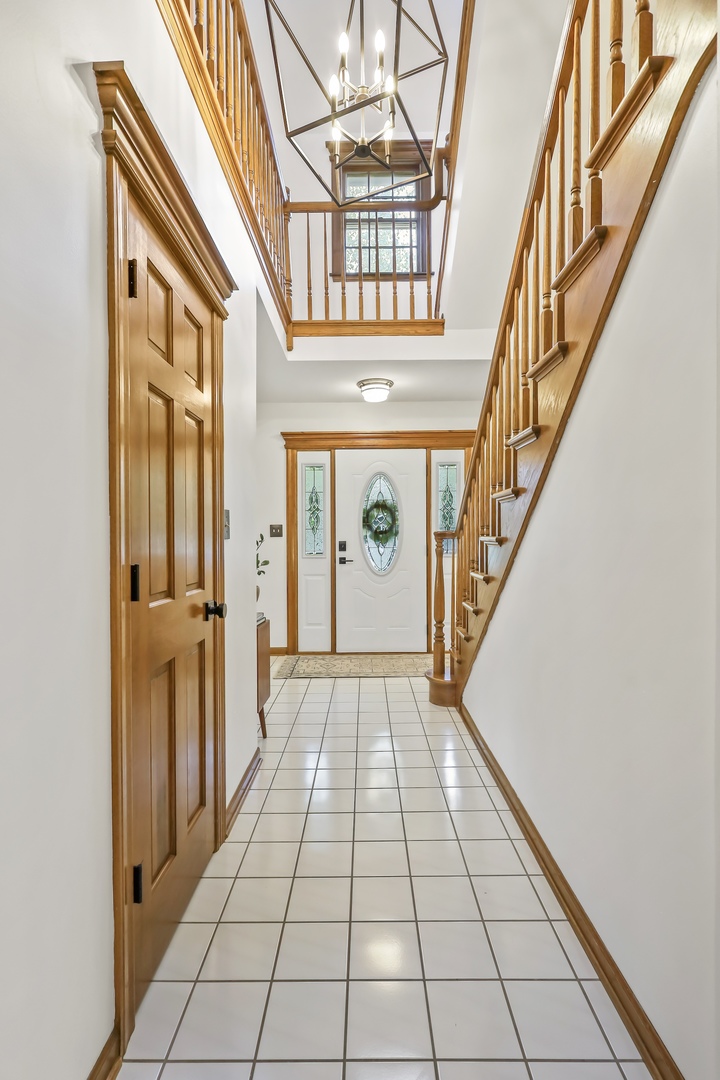 1091 Danforth Drive, Batavia, IL 60510