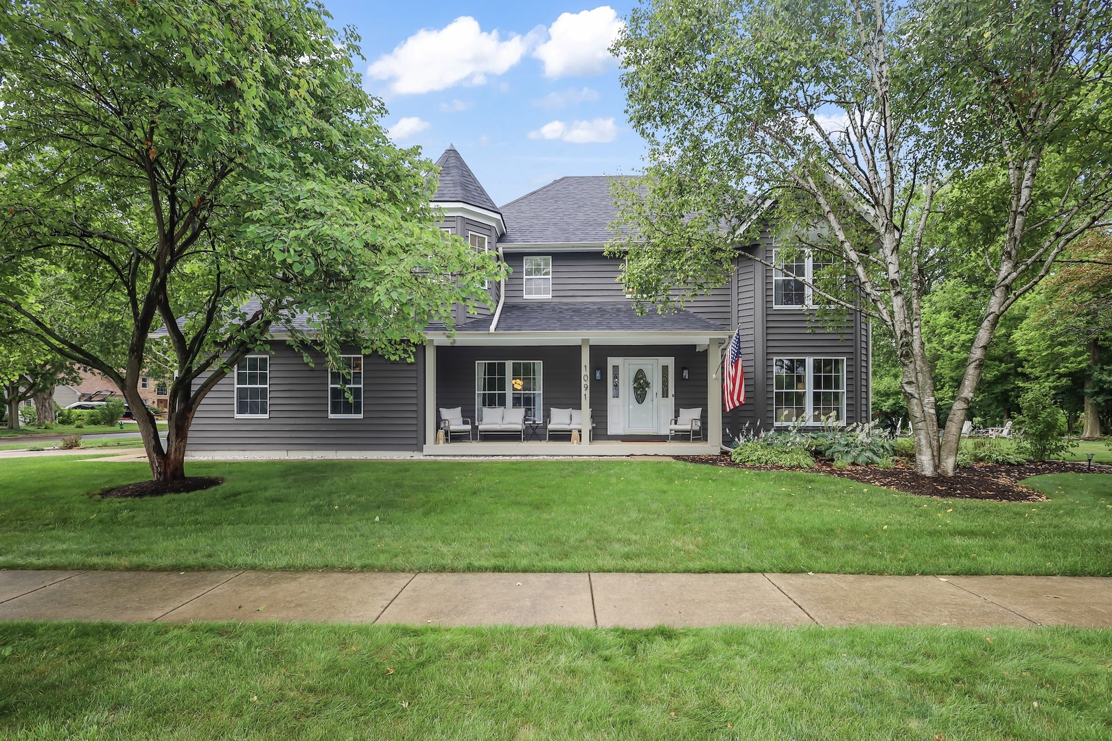 1091 Danforth Drive, Batavia, IL 60510