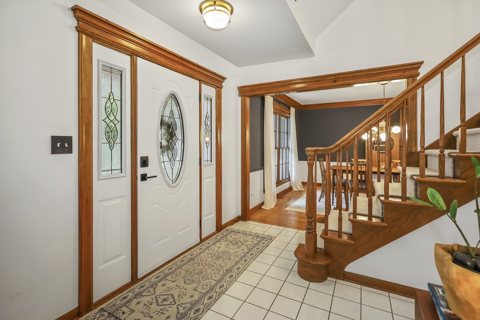 1091 Danforth Drive, Batavia, IL 60510