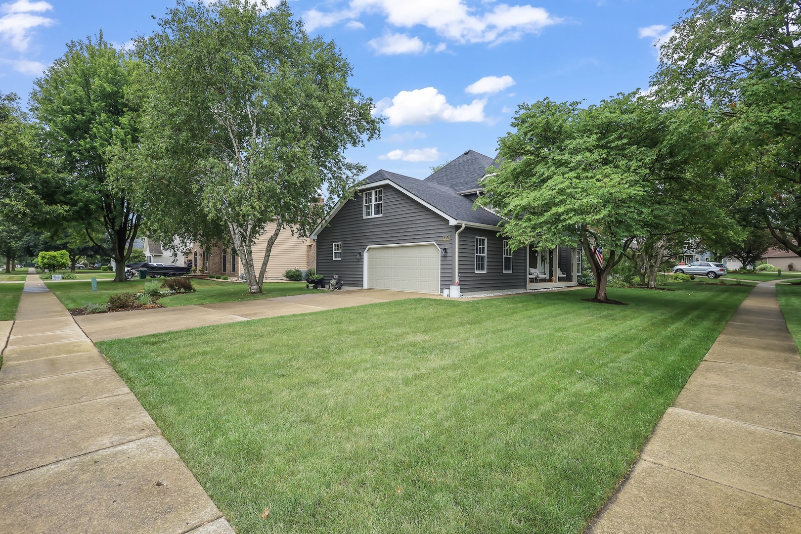 1091 Danforth Drive, Batavia, IL 60510
