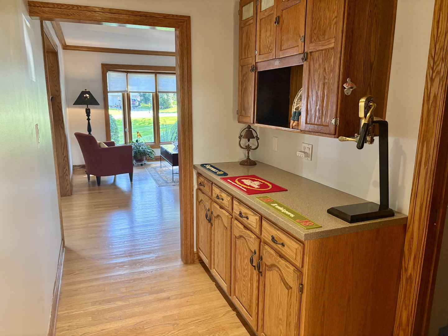 6220 Sunset Avenue, La Grange Highlands, IL 60525
