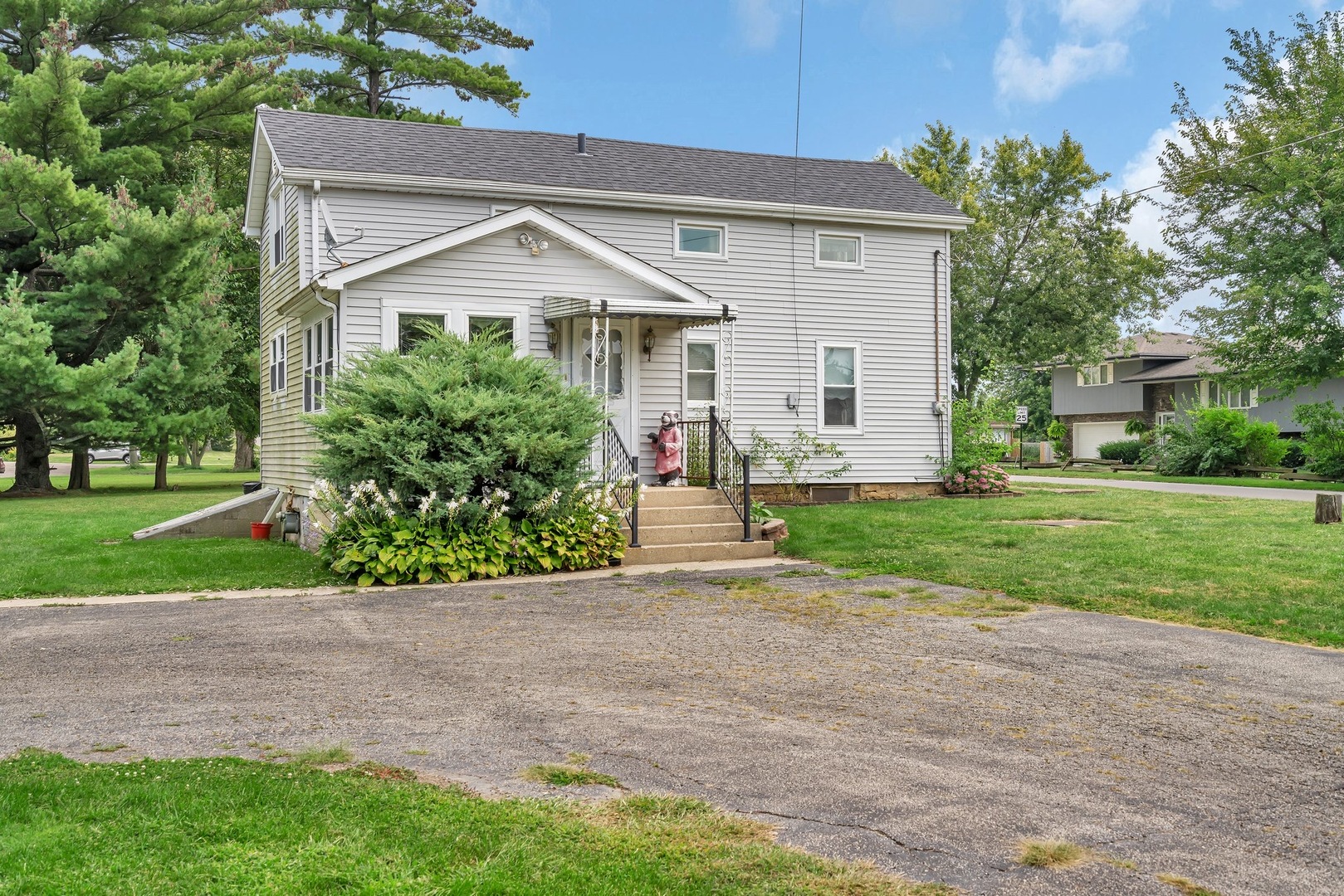 838 Northern Drive, Lockport, IL 60441