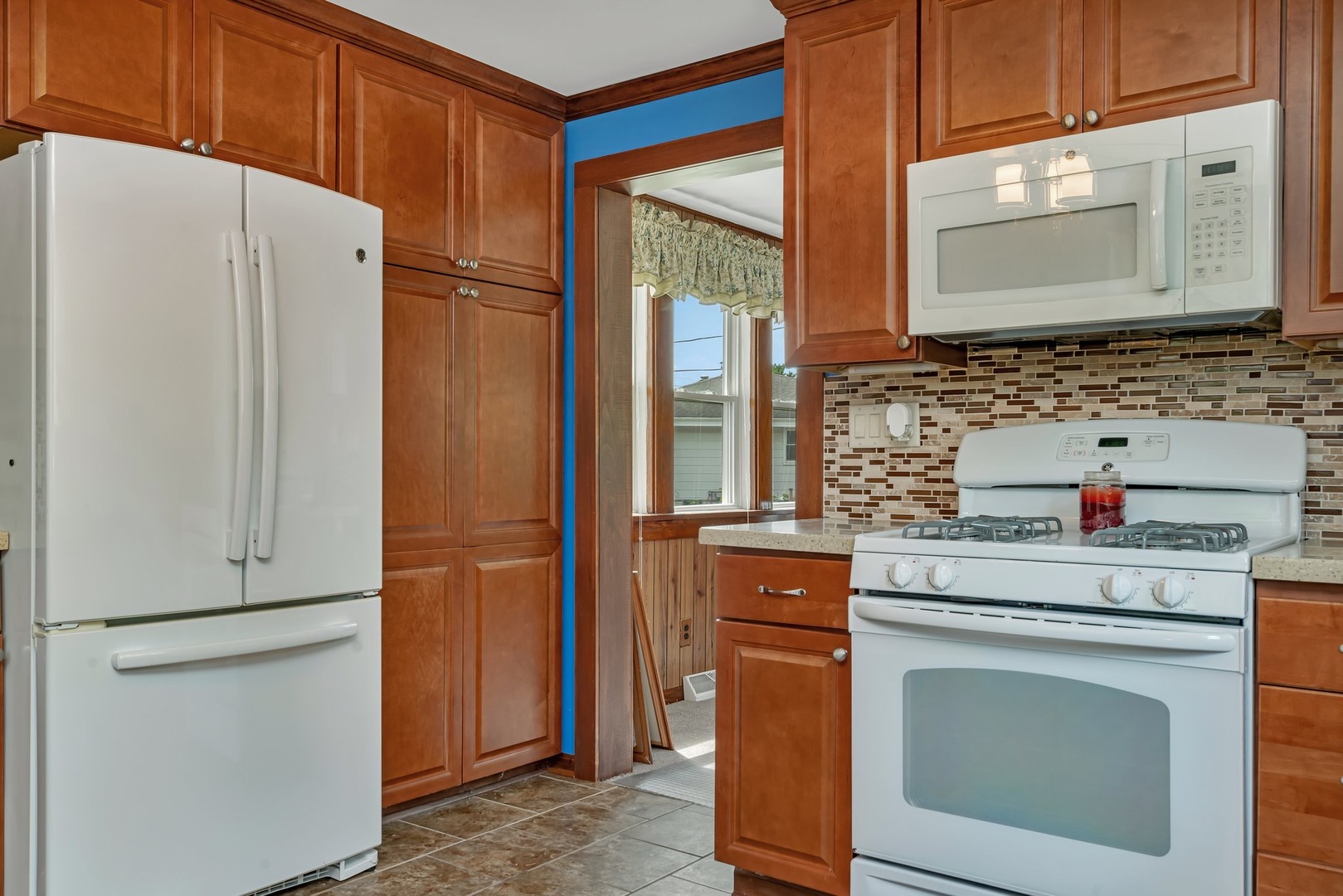 838 Northern Drive, Lockport, IL 60441