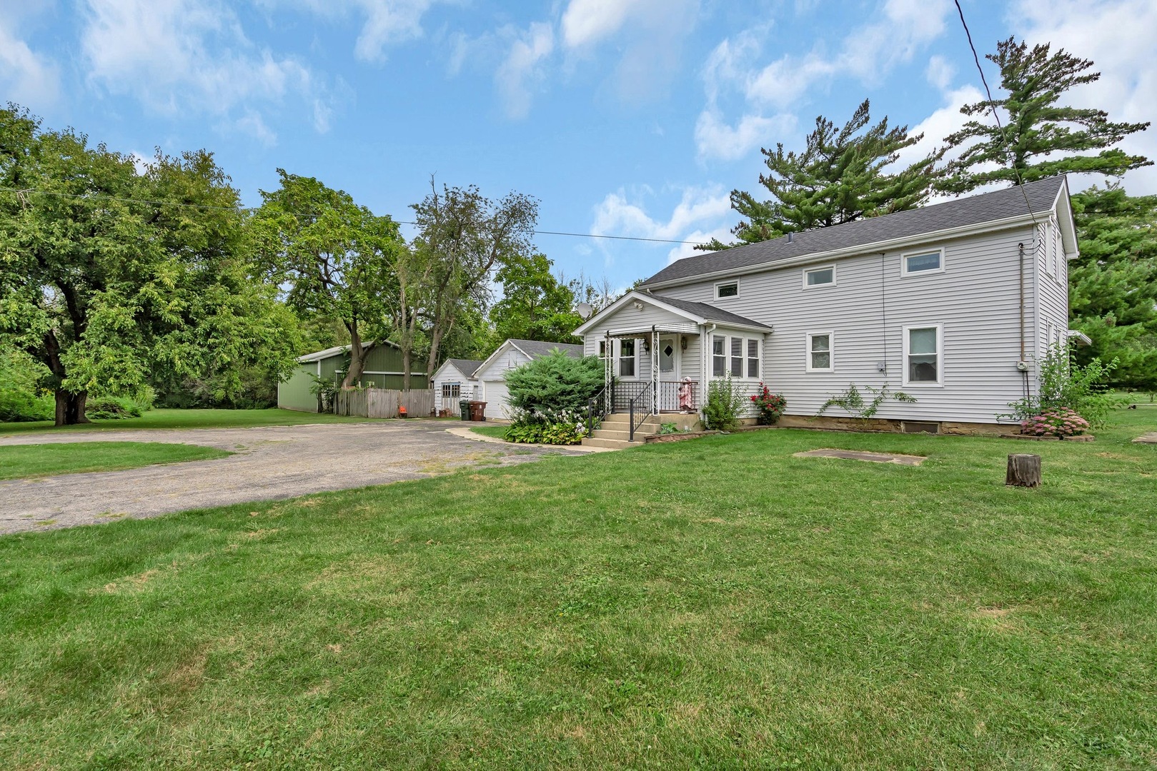 838 Northern Drive, Lockport, IL 60441