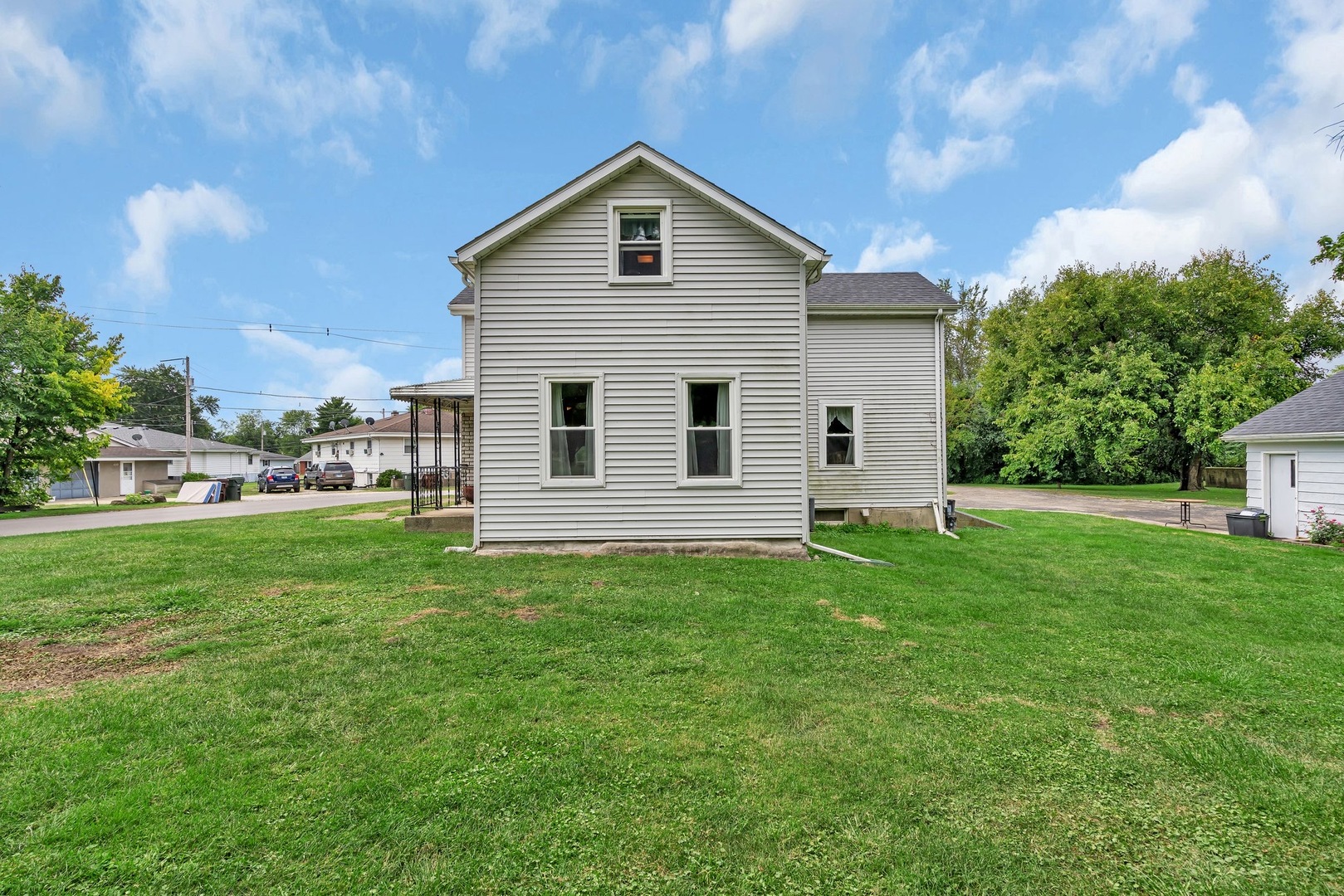 838 Northern Drive, Lockport, IL 60441