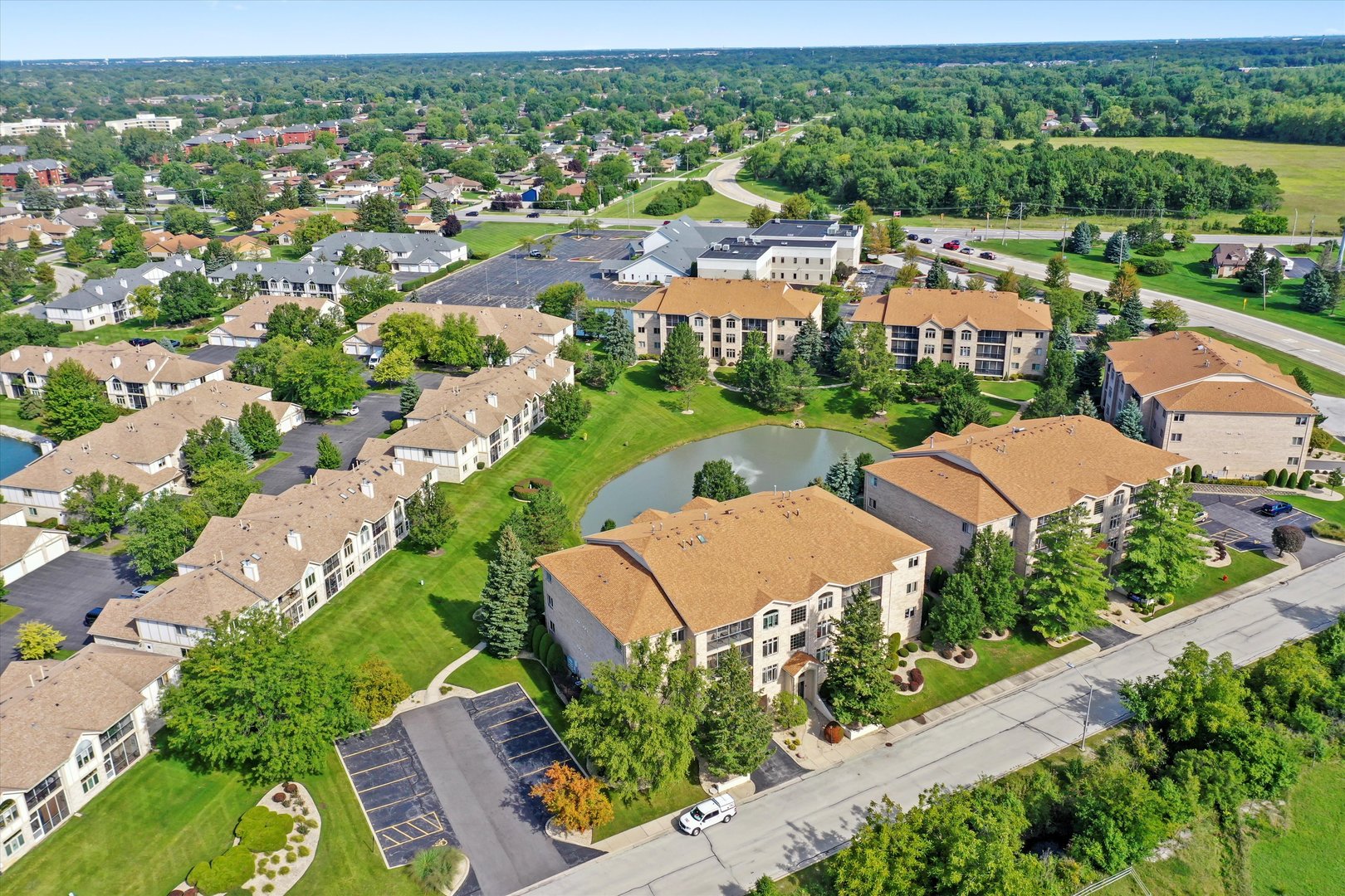 6330 Pine Ridge Drive #3D, Tinley Park, IL 60477