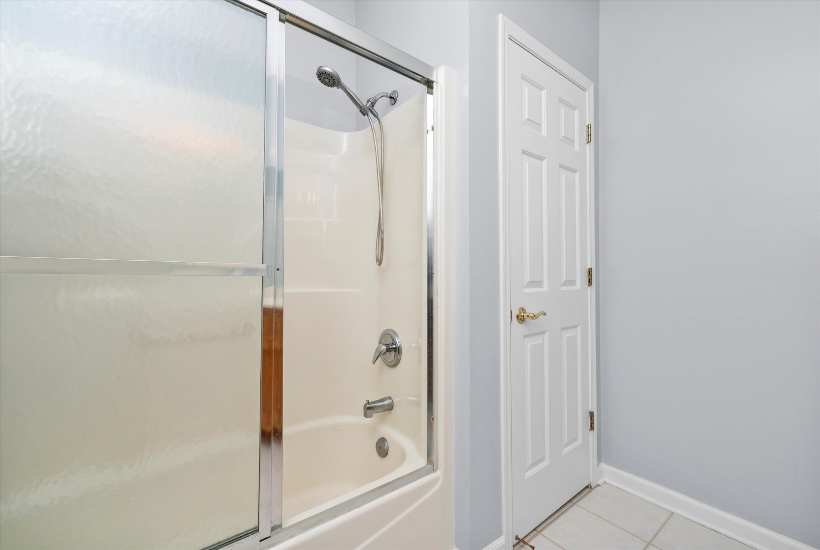 6330 Pine Ridge Drive #3D, Tinley Park, IL 60477