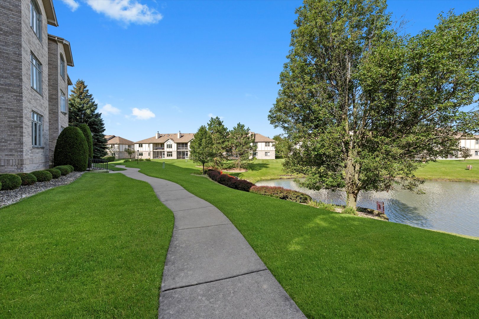 6330 Pine Ridge Drive #3D, Tinley Park, IL 60477