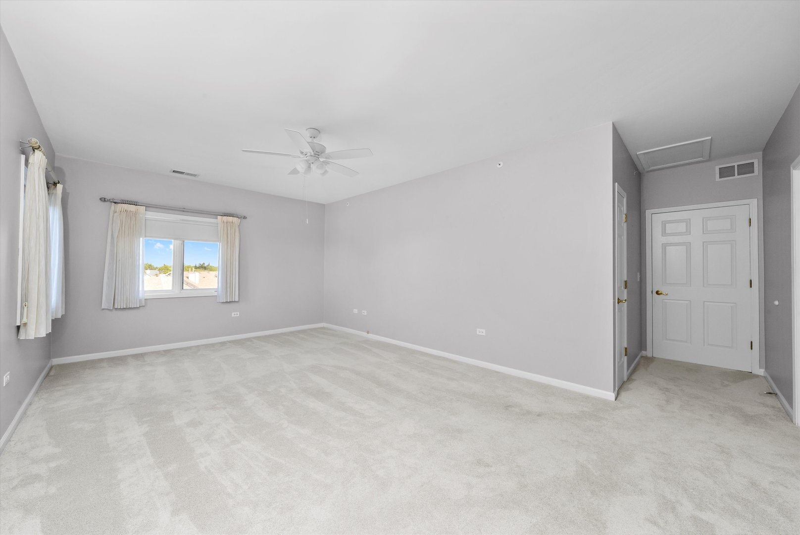 6330 Pine Ridge Drive #3D, Tinley Park, IL 60477