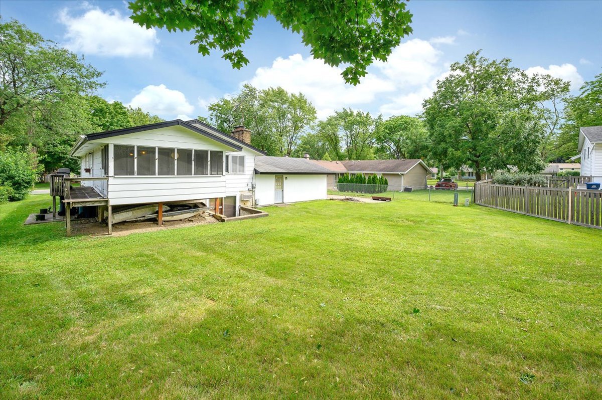 1338 Radcliffe Lane, Schaumburg, IL 60193