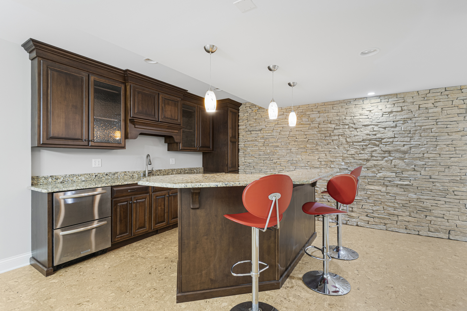 627 NANAK Court, Naperville, IL 60565