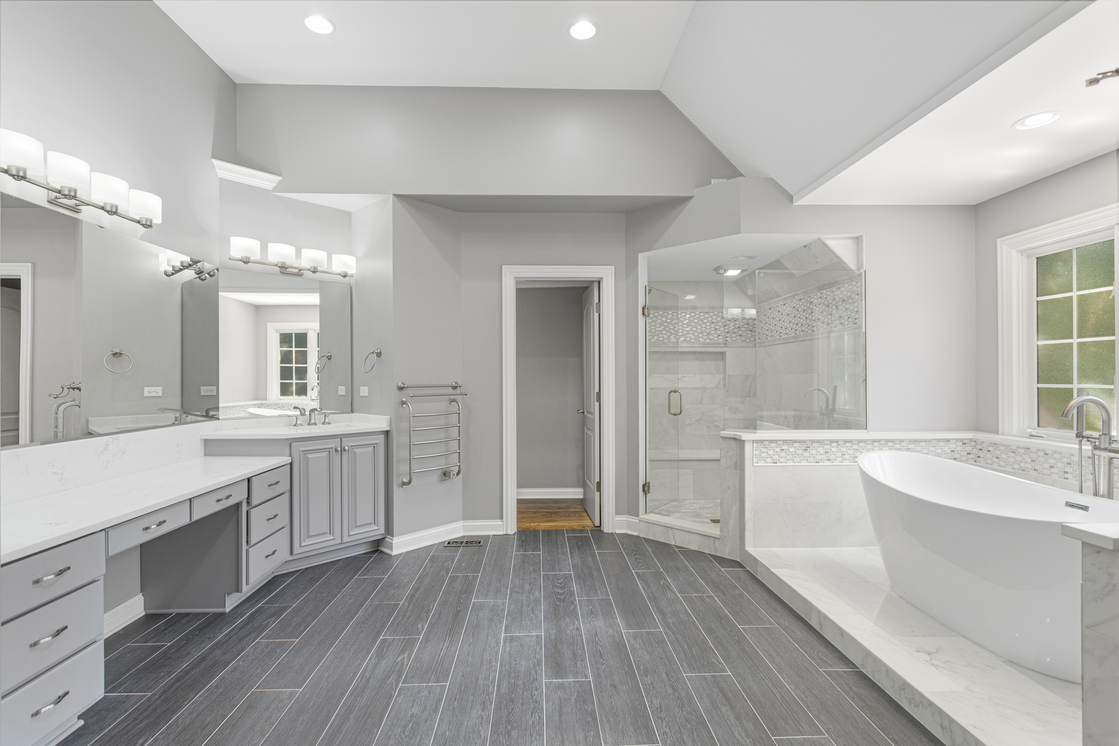 627 NANAK Court, Naperville, IL 60565