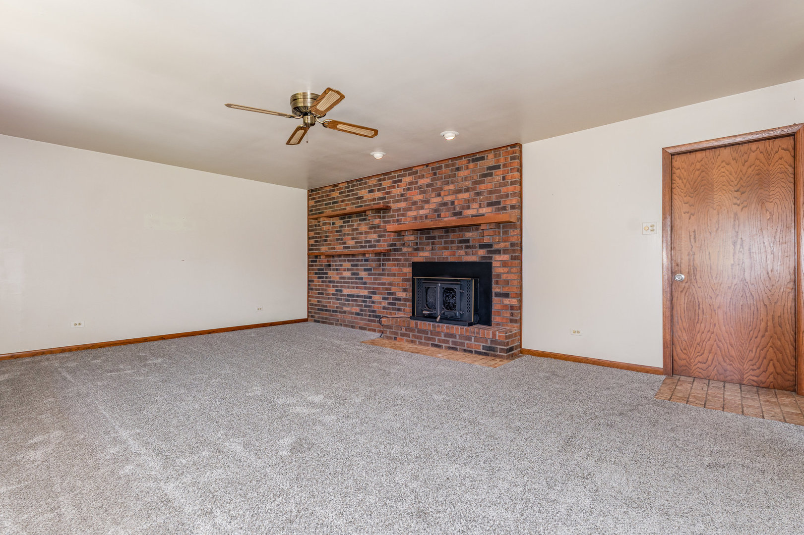 13721 W Carriage Lane, Manhattan, IL 60442