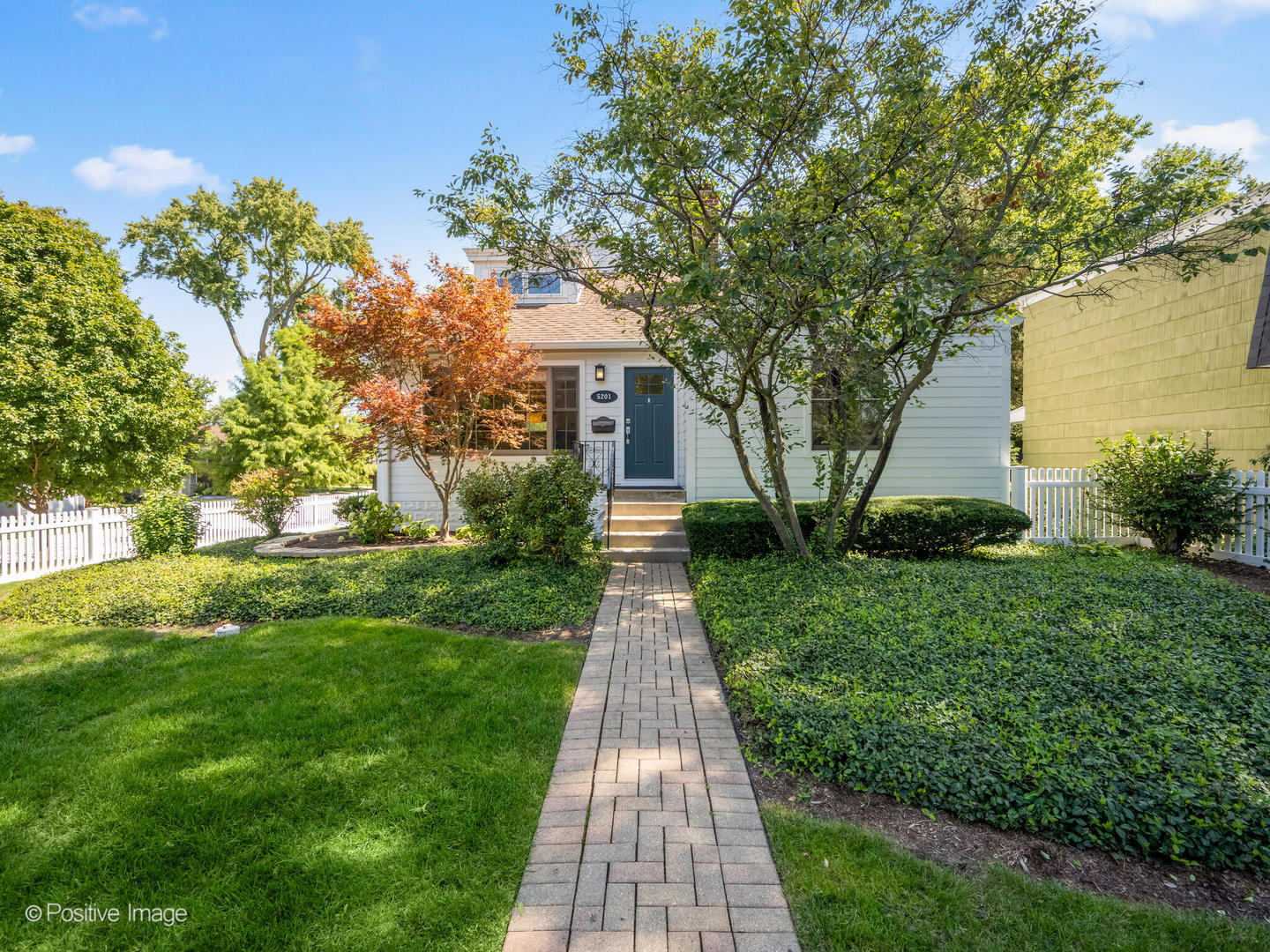 5201 Florence Avenue, Downers Grove, IL 60515