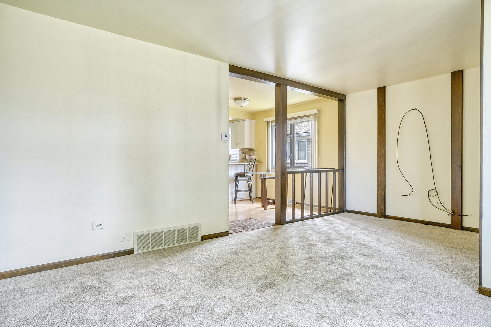 12901 S Carondolet Avenue, Chicago, IL 60633