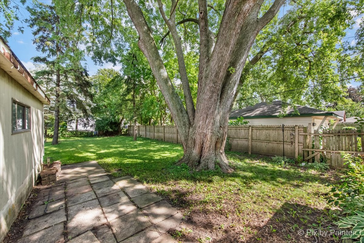 617 N Vista Avenue, Lombard, IL 60148