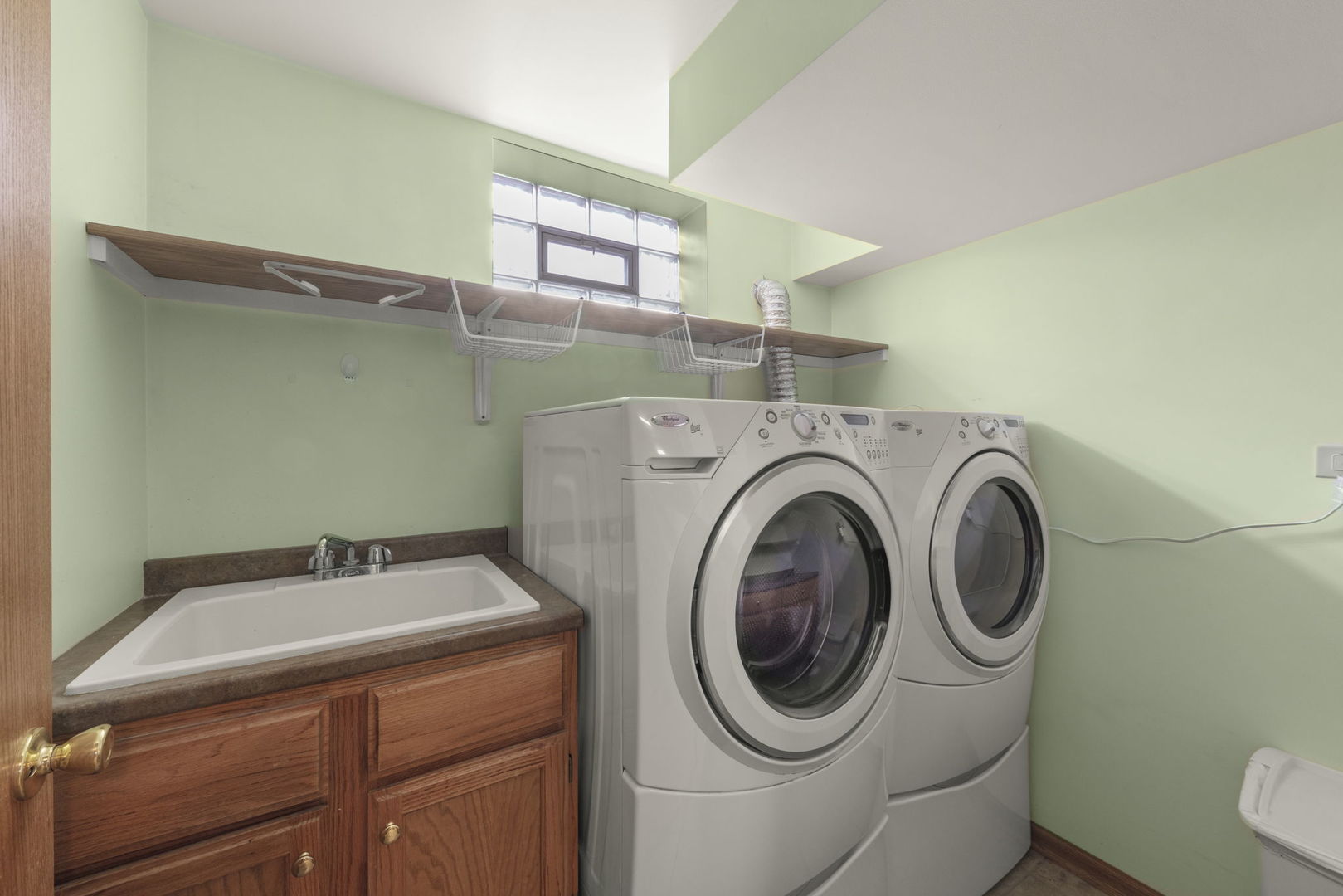 15112 Raday Drive, Midlothian, IL 60445