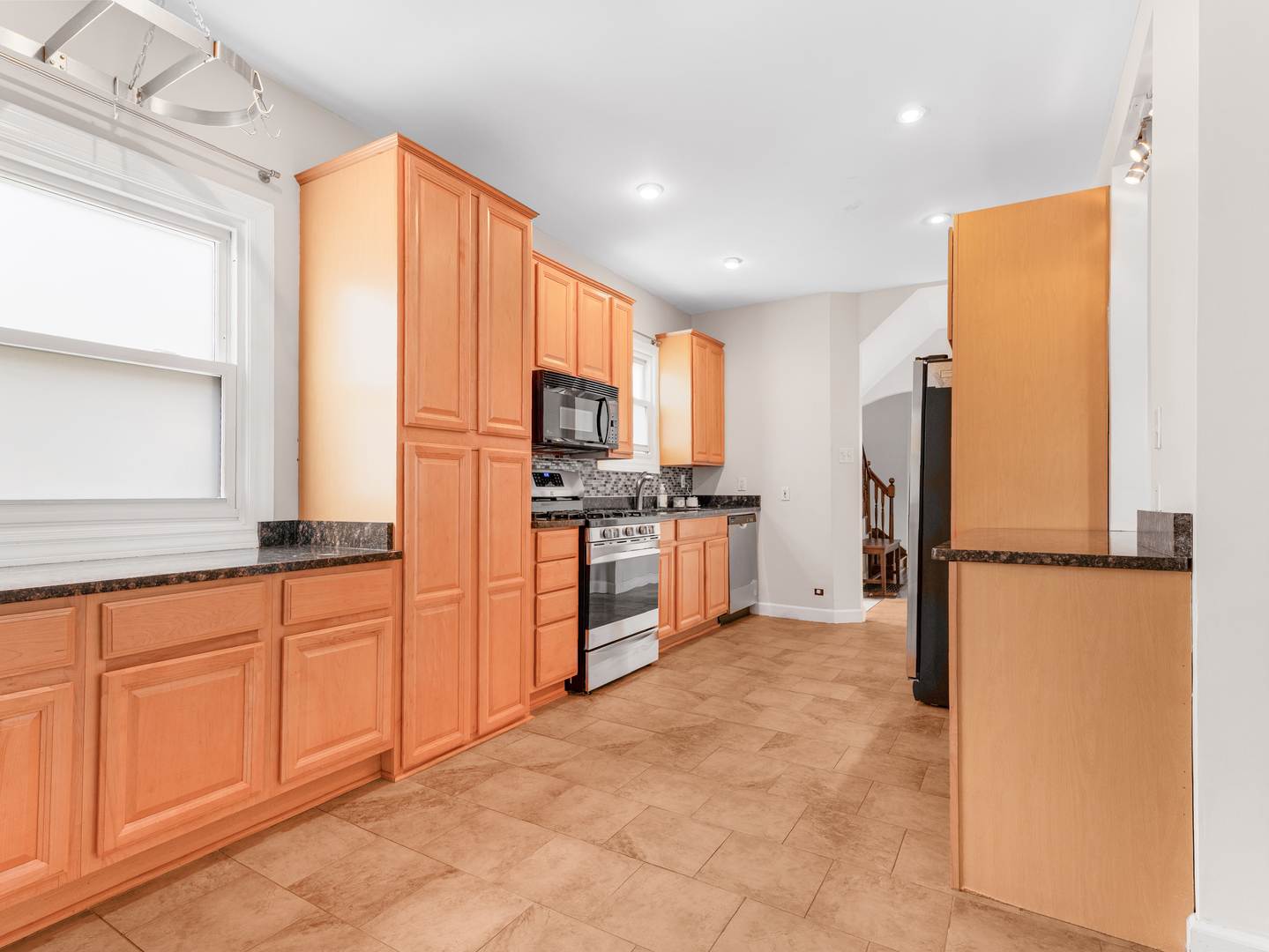 3439 W 66th Place, Chicago, IL 60629