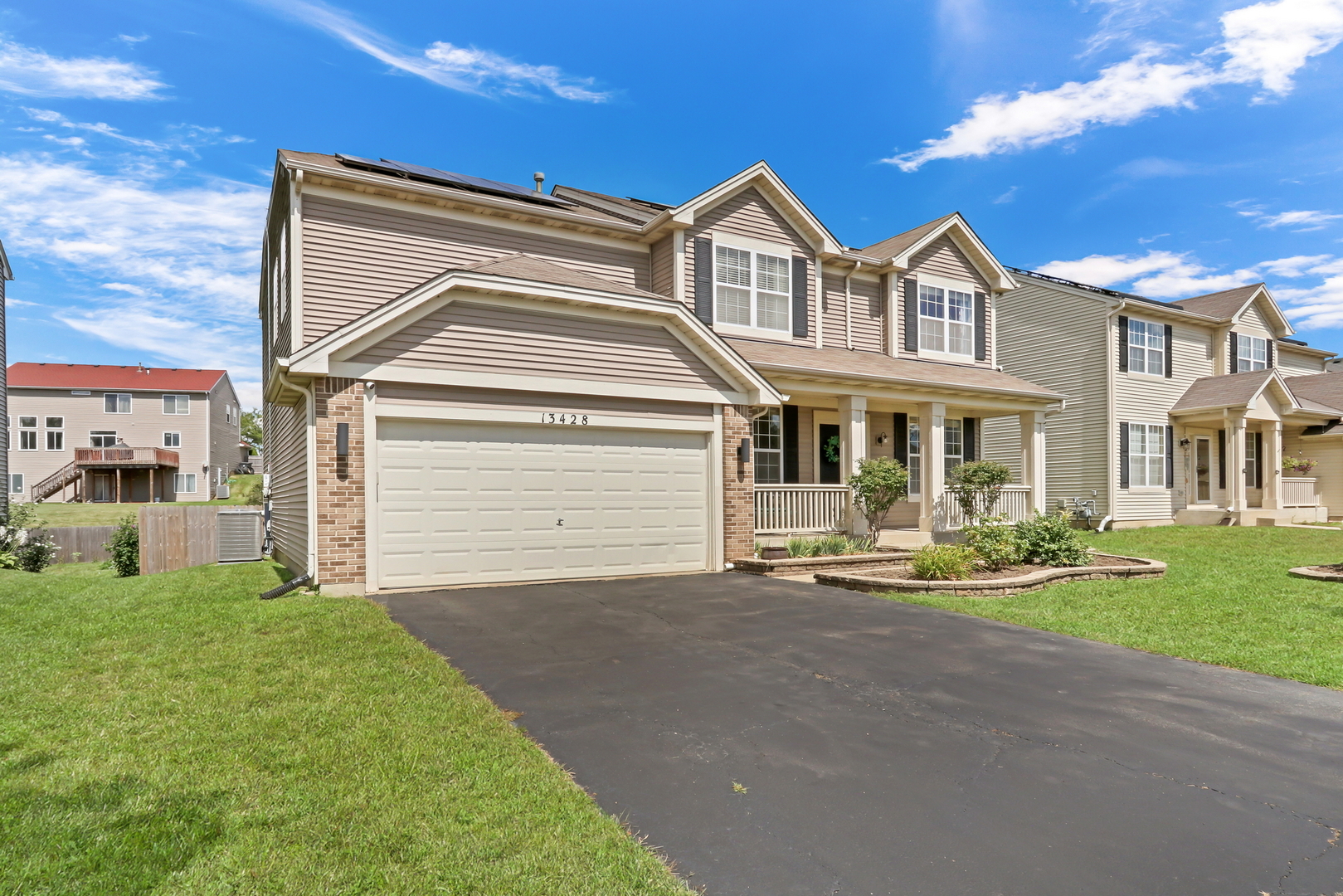 13428 Victoria Lane, Beach Park, IL 60083