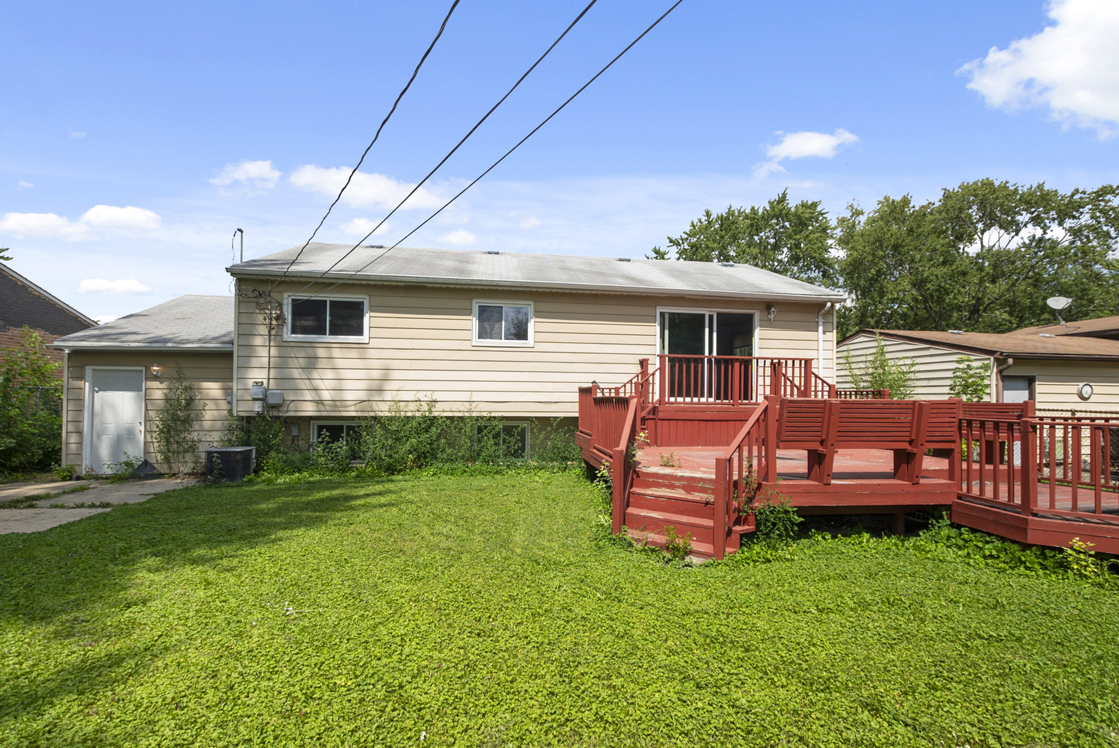 5185 Greentree Road, Oak Forest, IL 60452