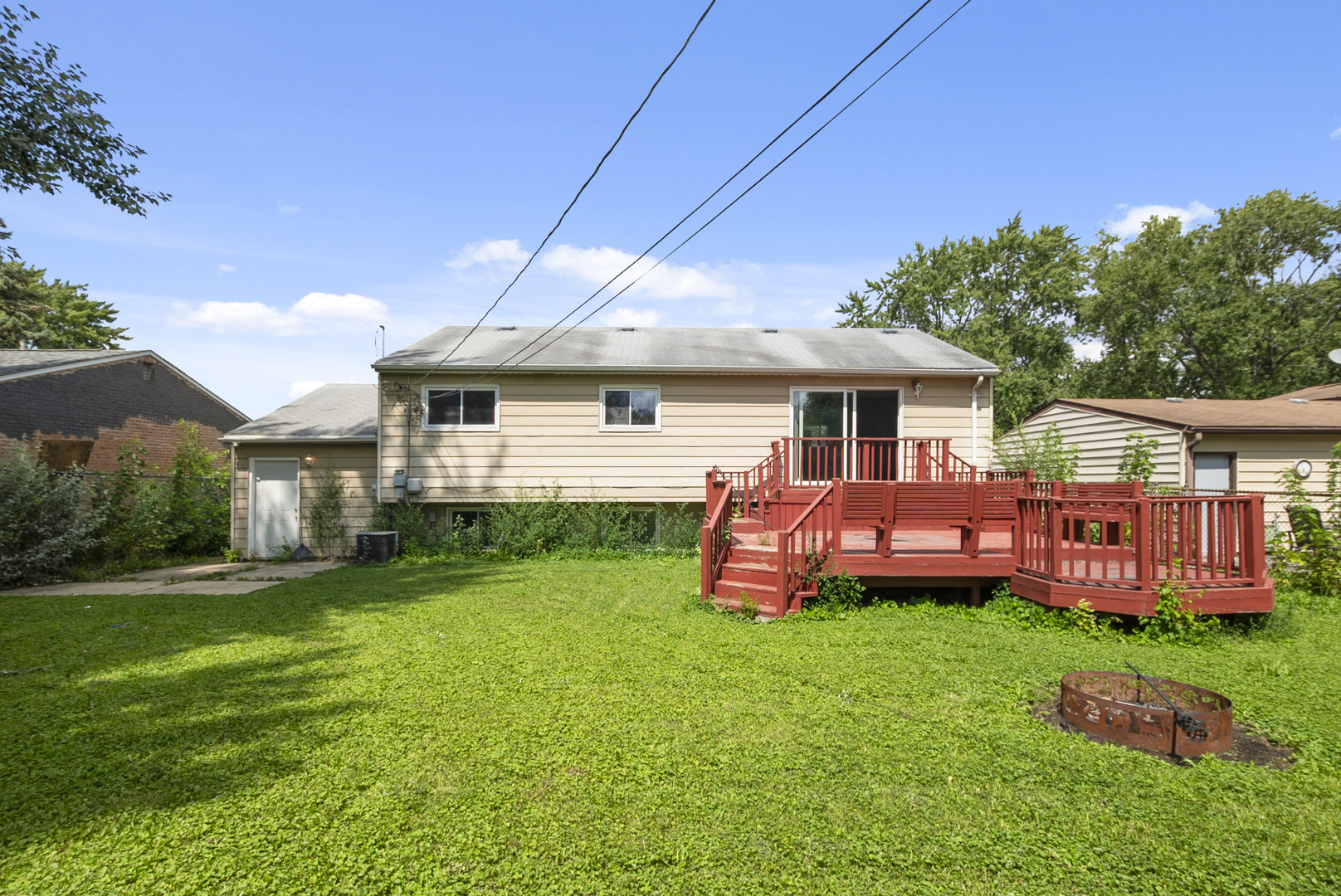5185 Greentree Road, Oak Forest, IL 60452