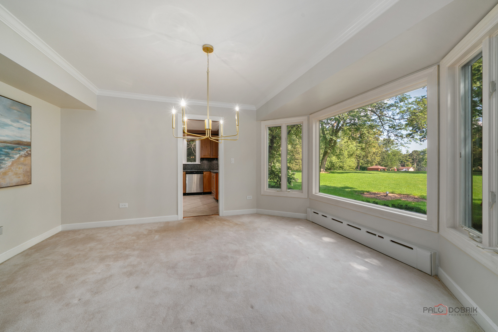 1884 Tweed Road, Inverness, IL 60067