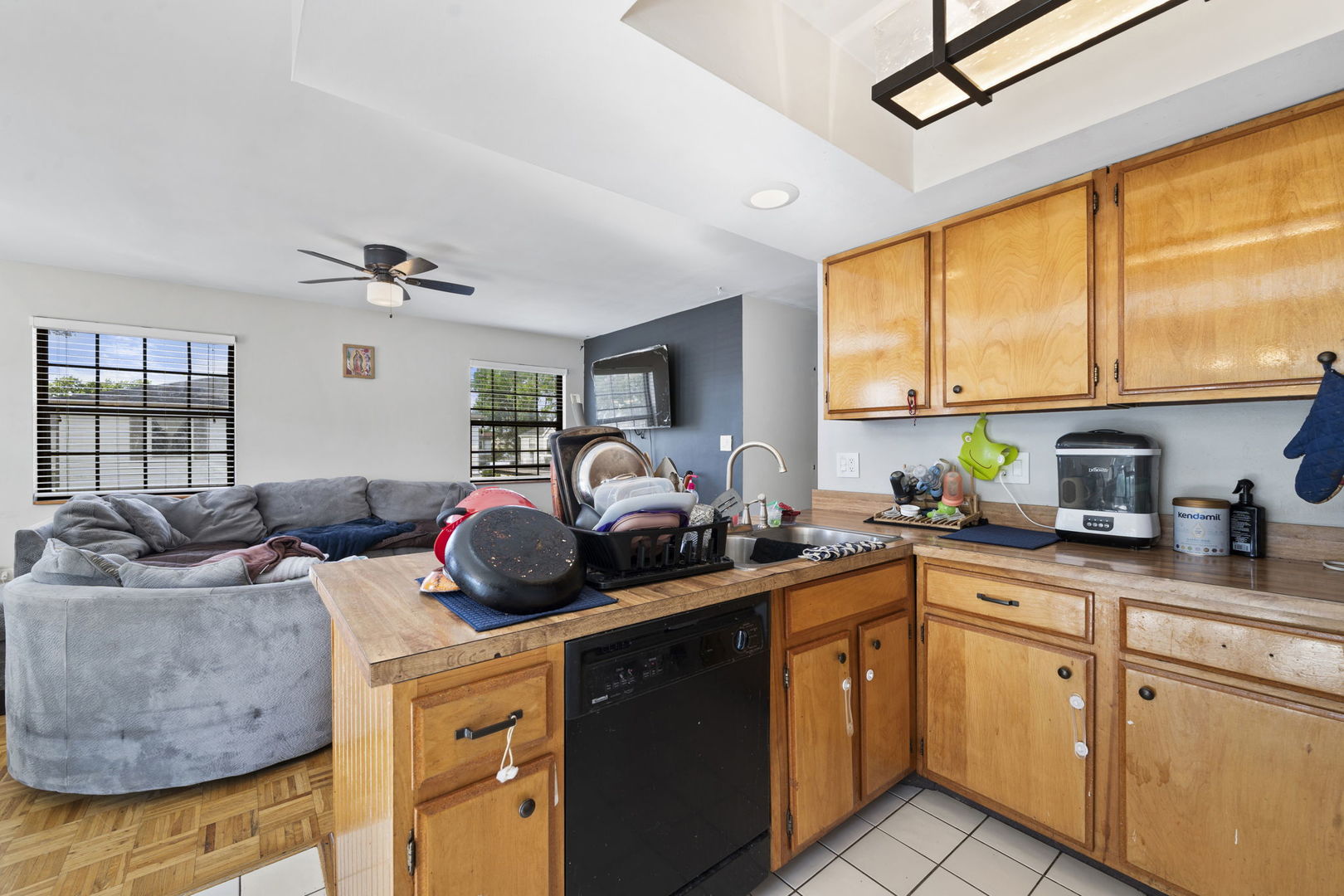 2134 N Ginger Creek Drive #19D, Palatine, IL 60074