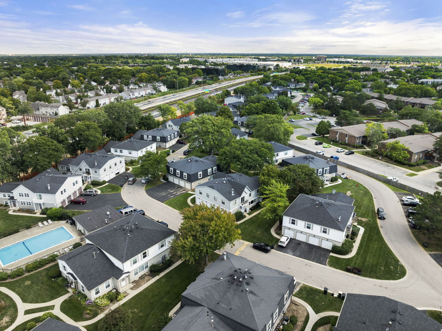 2134 N Ginger Creek Drive #19D, Palatine, IL 60074
