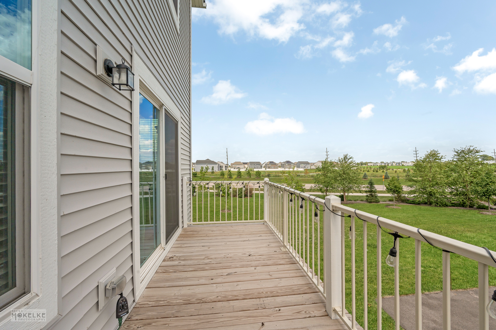 1002 Atterberg Road, South Elgin, IL 60177