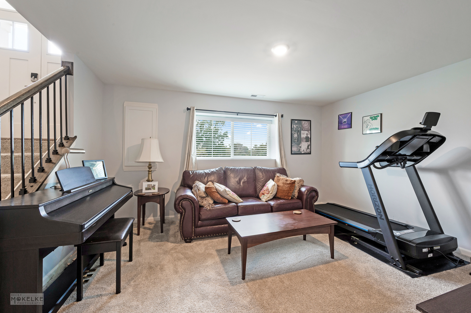 1002 Atterberg Road, South Elgin, IL 60177