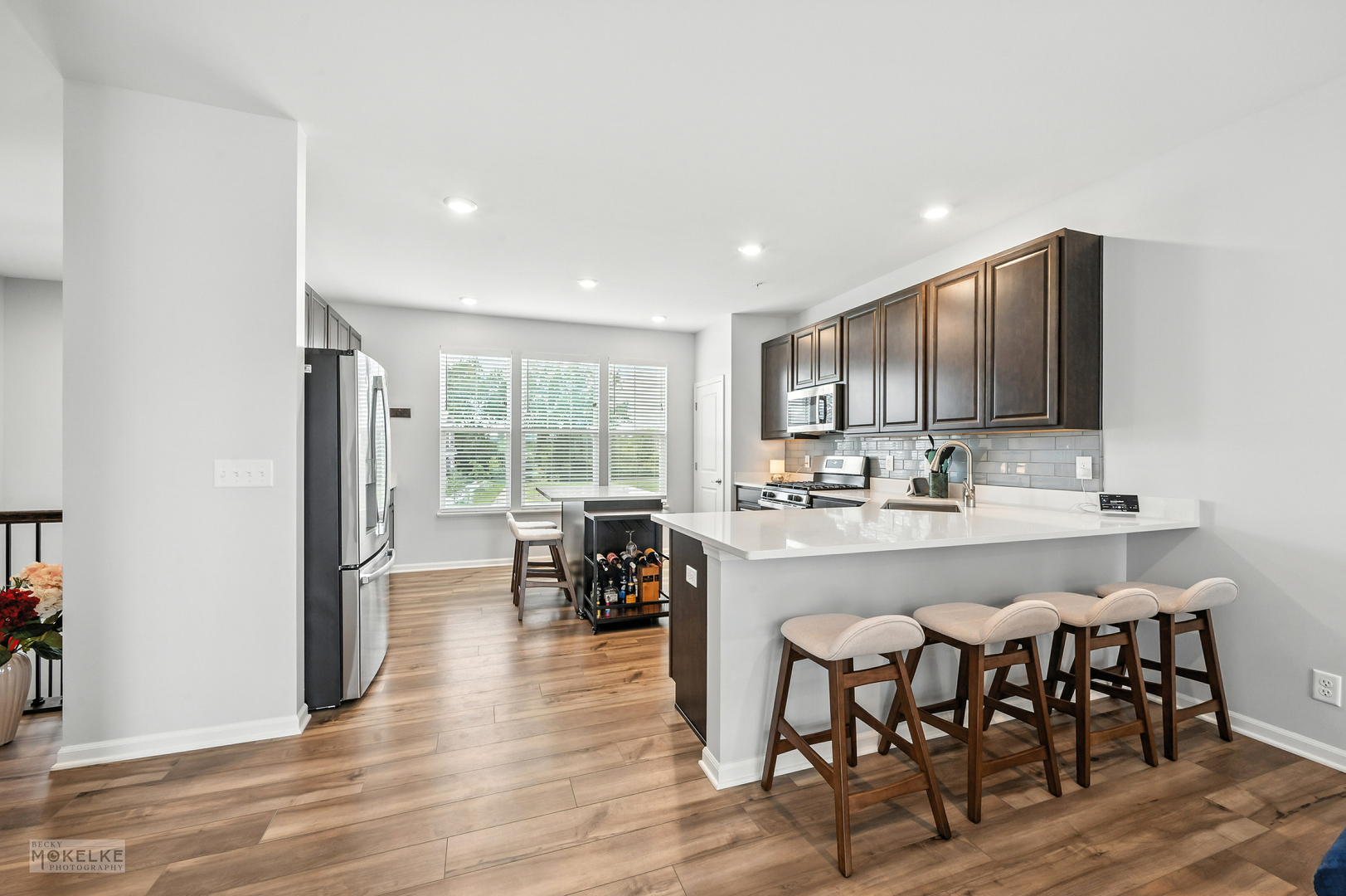 1002 Atterberg Road, South Elgin, IL 60177