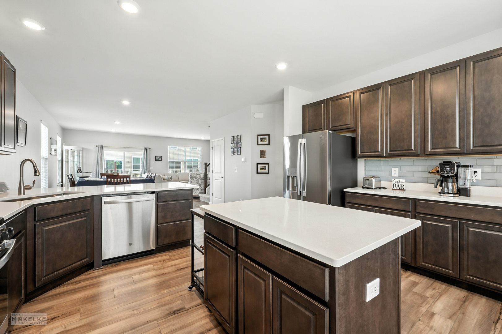 1002 Atterberg Road, South Elgin, IL 60177