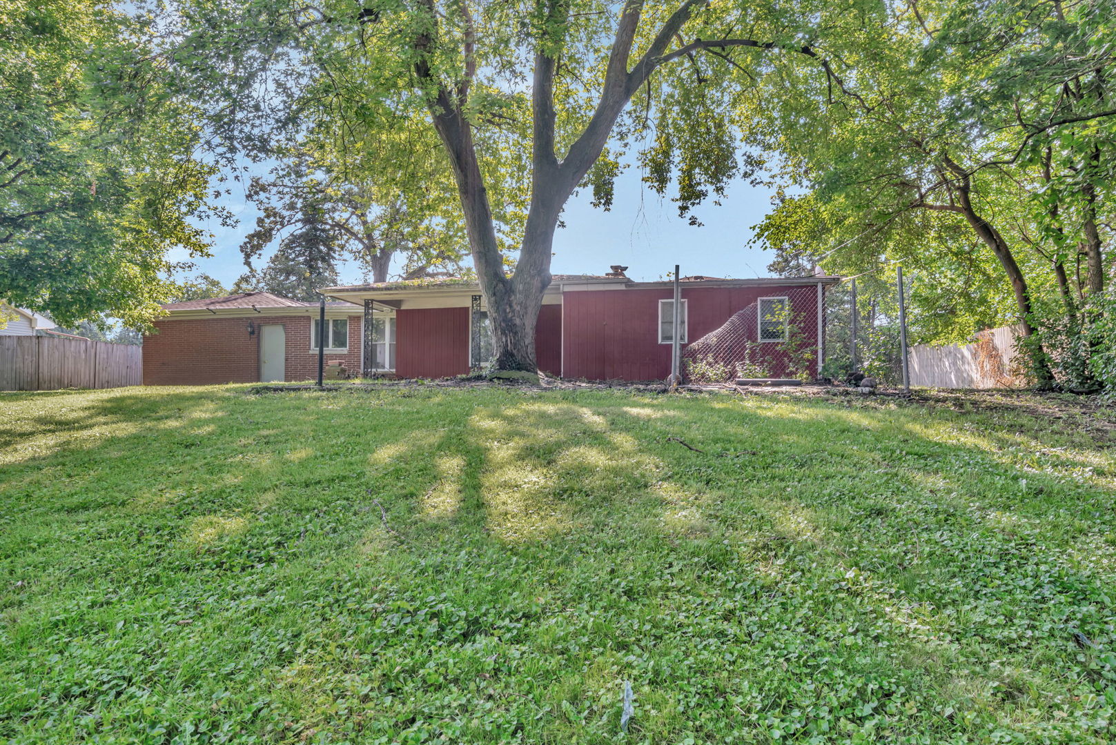 1108 E 9th Street, Lockport, IL 60441