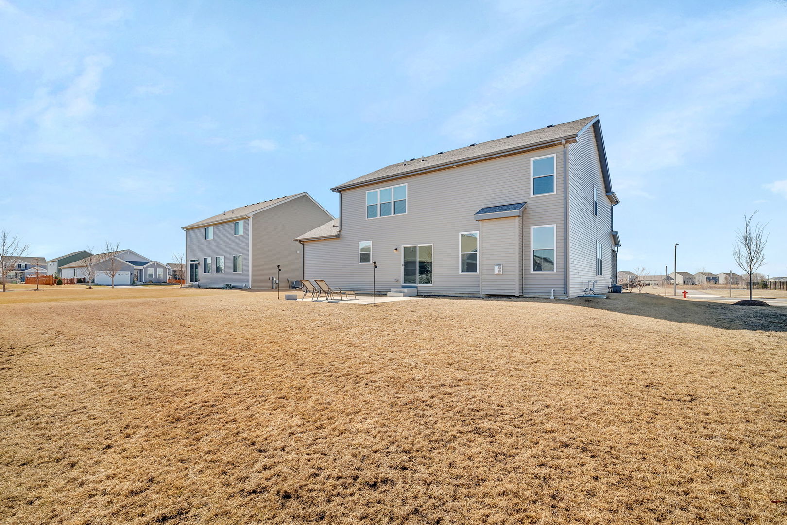 733 Juniper Street, Oswego, IL 60543