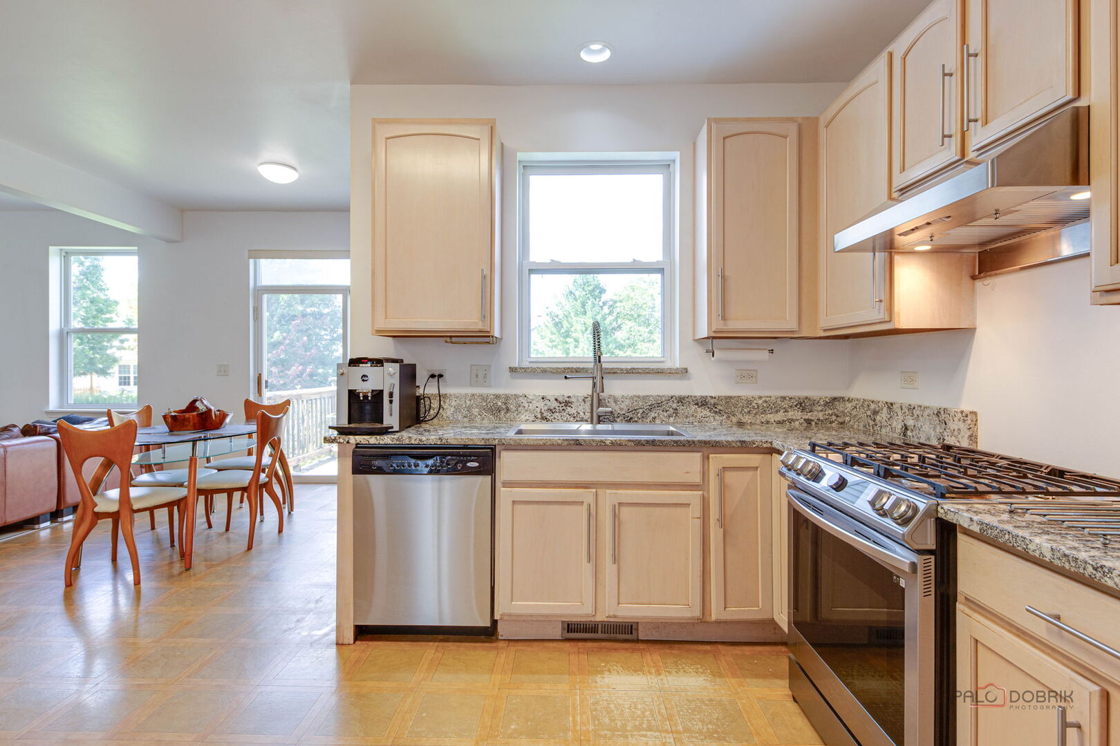 2227 Trailside Lane, Wauconda, IL 60084