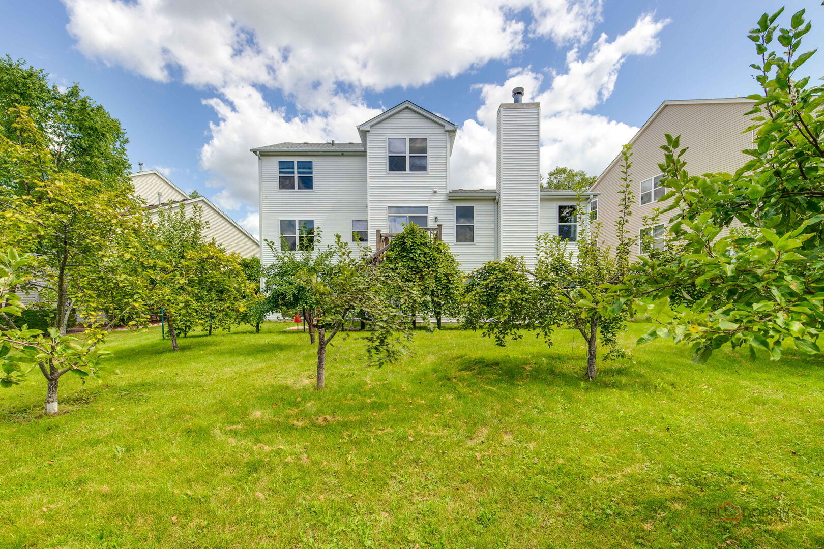 2227 Trailside Lane, Wauconda, IL 60084