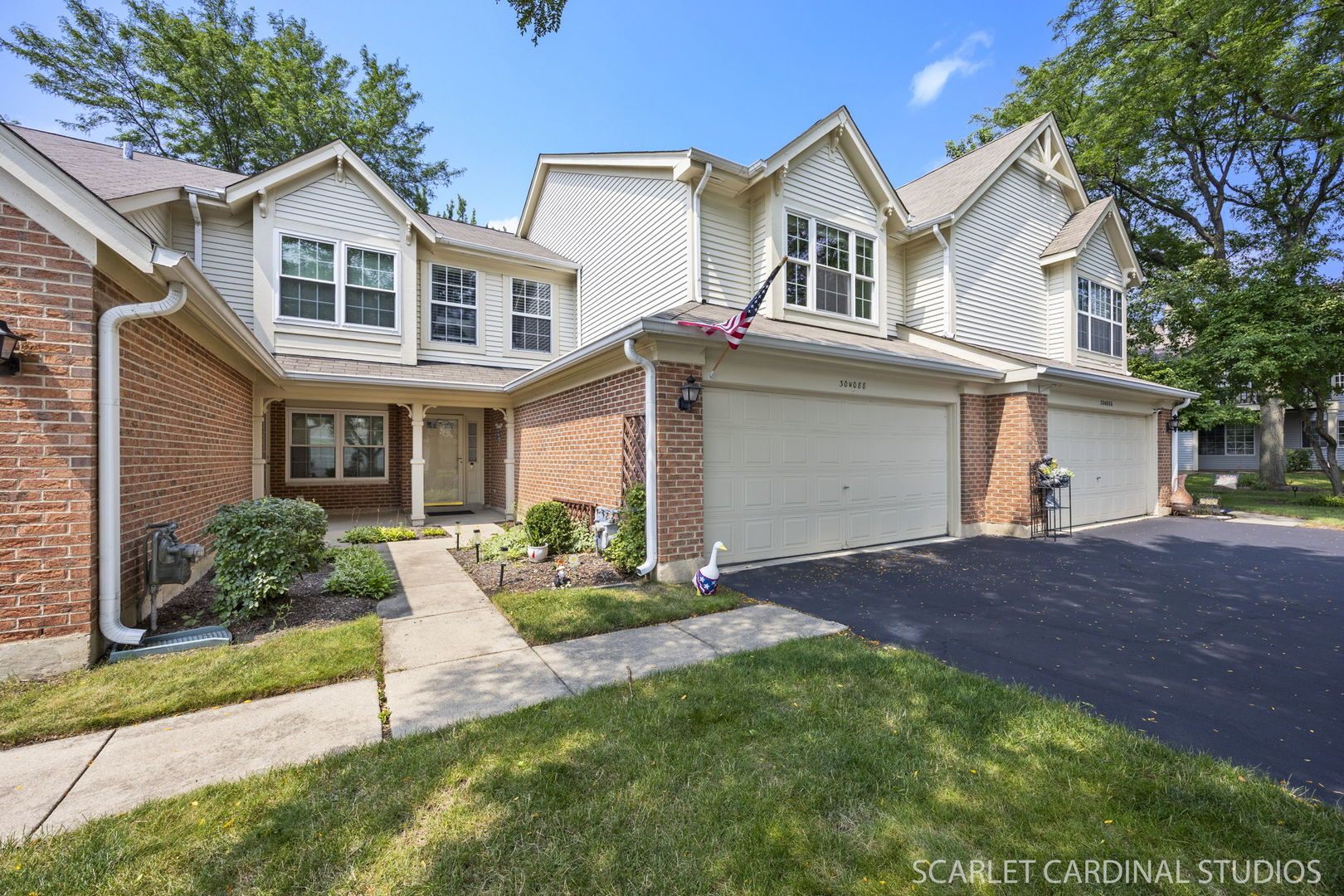 30W088 Penny Lane, Warrenville, IL 60555