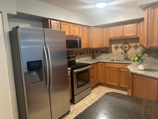 2226 S Goebbert Road #365, Arlington Heights, IL 60005