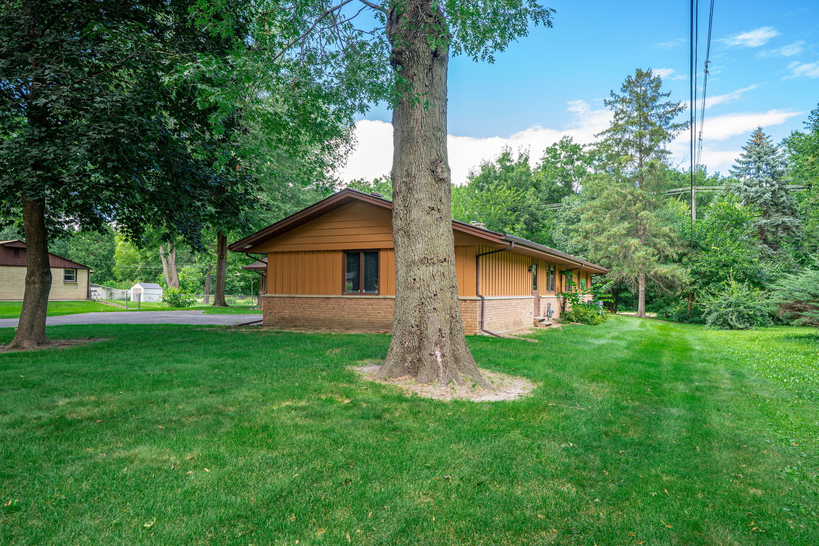 6404 Buttercup Lane, Rockford, IL 61108