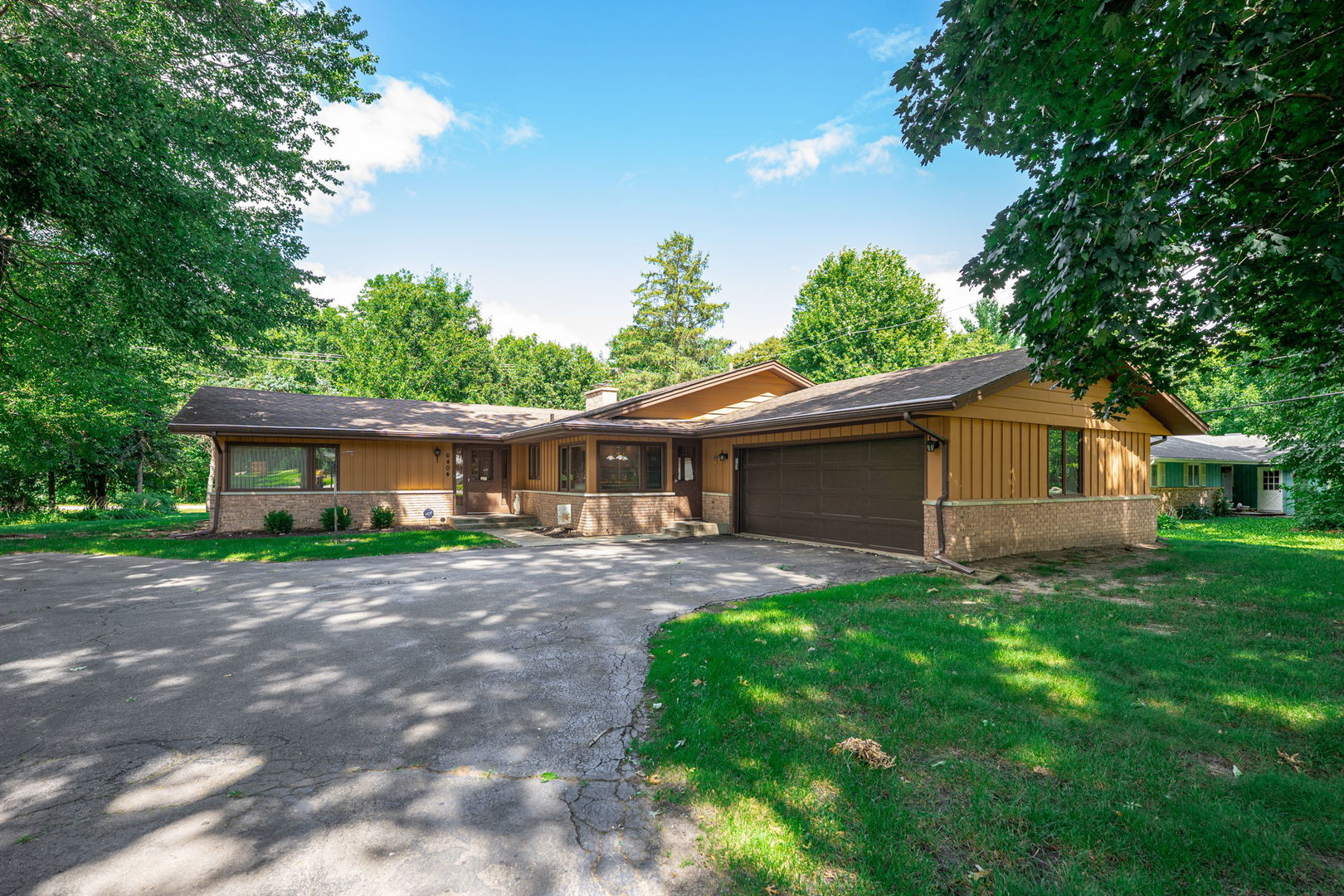 6404 Buttercup Lane, Rockford, IL 61108