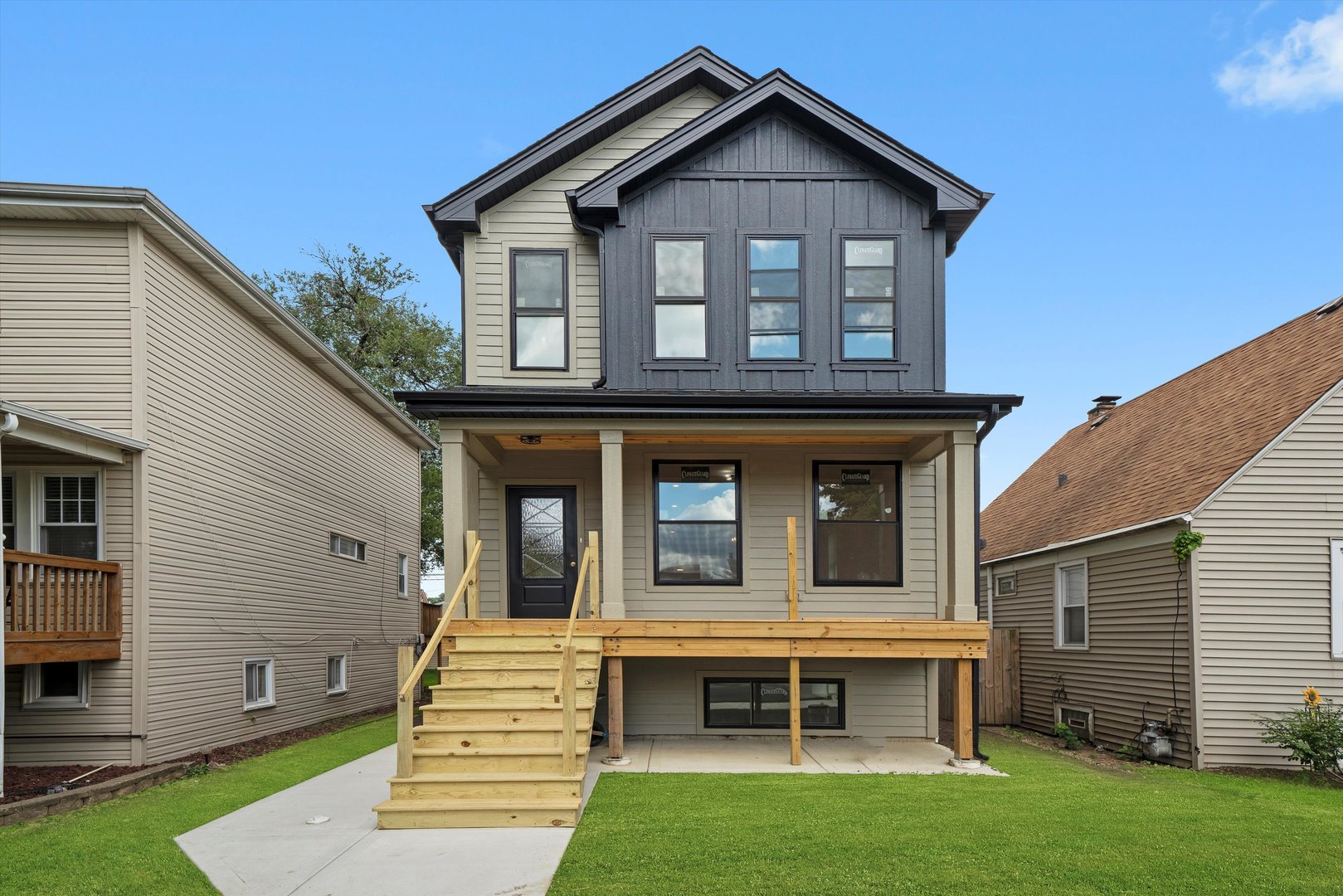 10649 S Sawyer Avenue, Chicago, IL 60655